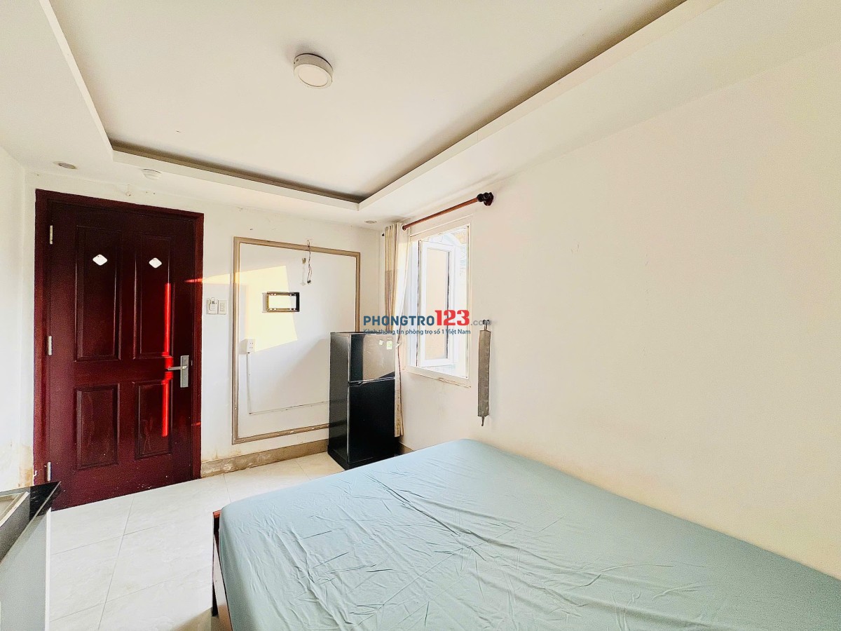 PHÒNG STUDIO FULL NỘI THẤT CỬA SỔ TRỜI THOÁNG MÁT TẠI PHẠM VĂN CHIÊU NGAY CHỢ HẠNH THÔNG TÂY