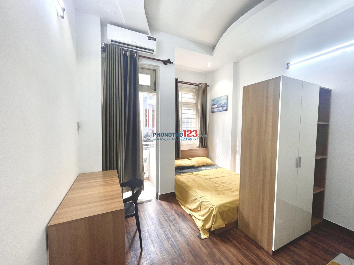 PHÒNG TRỌ 40M² BAN CÔNG – FULL NỘI THẤT GẦN HUTECH, UEF, GTVT – NGUYỄN HỮU CẢNH, BÌNH THẠNH