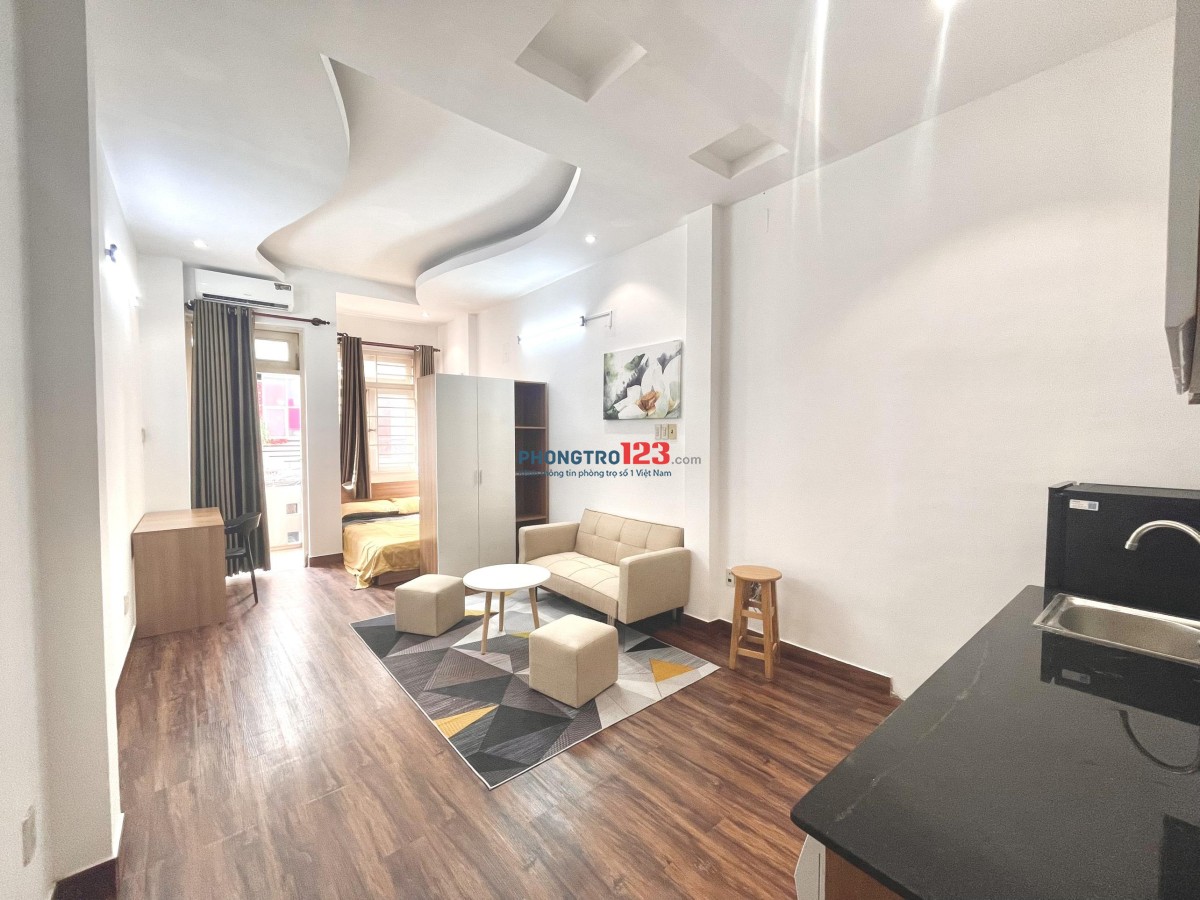 PHÒNG TRỌ 40M² BAN CÔNG – FULL NỘI THẤT GẦN HUTECH, UEF, GTVT – NGUYỄN HỮU CẢNH, BÌNH THẠNH