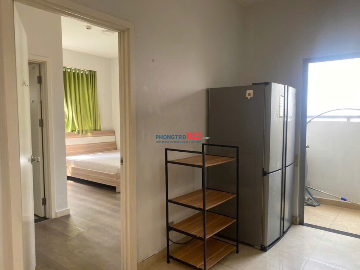 Chung cư B1- Trường Sa- căn hộ 70m2, 2p ngủ, 2wc, giá 13tr/tháng