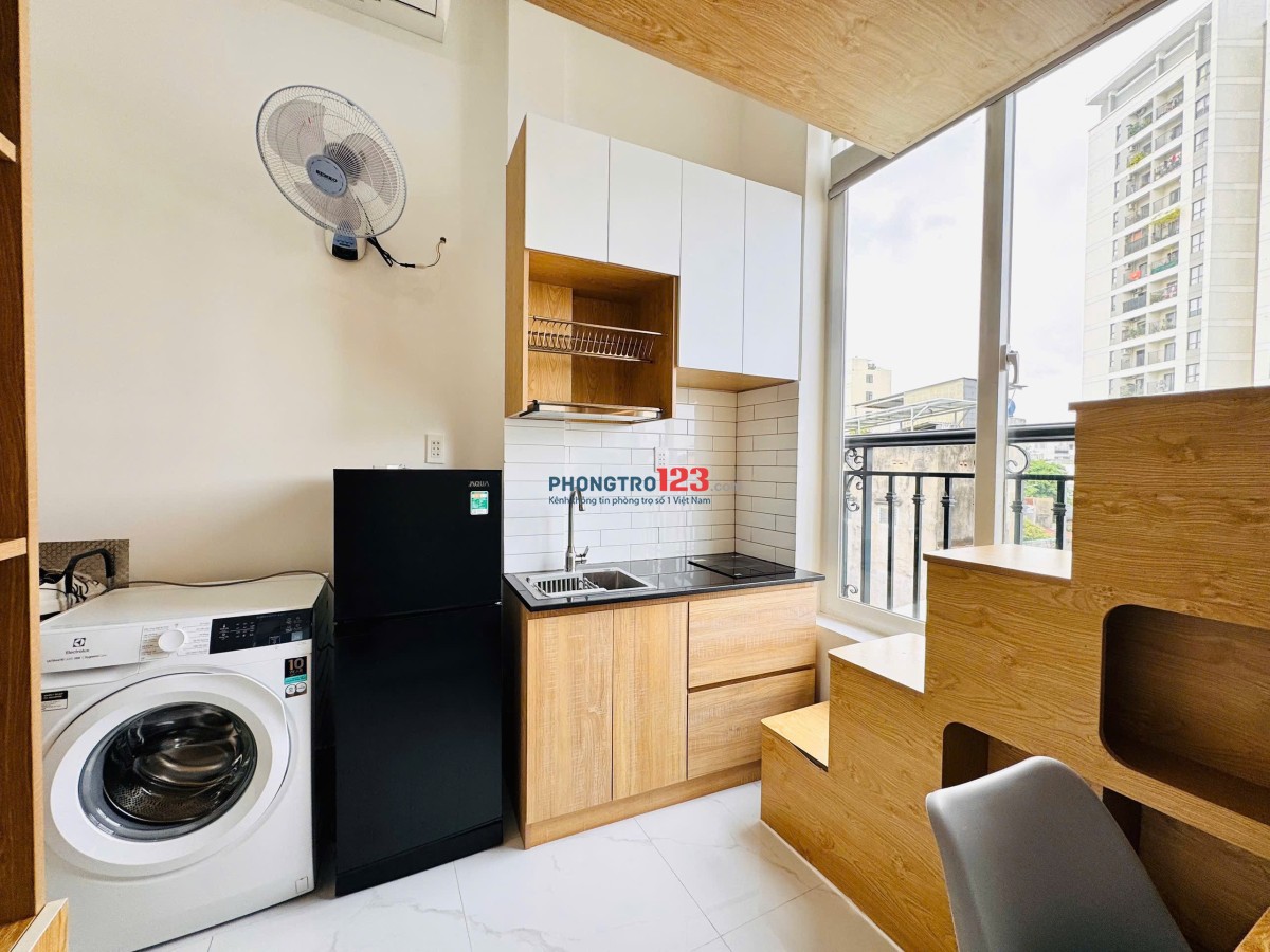 HO THUÊ CĂN HỘ DUPLEX CÓ CỬA SỔ TRỜI & MÁY GIẶT | GẦN CHỢ BÀ CHIỂU & ĐẠI HỌC VĂN LANG CS1
