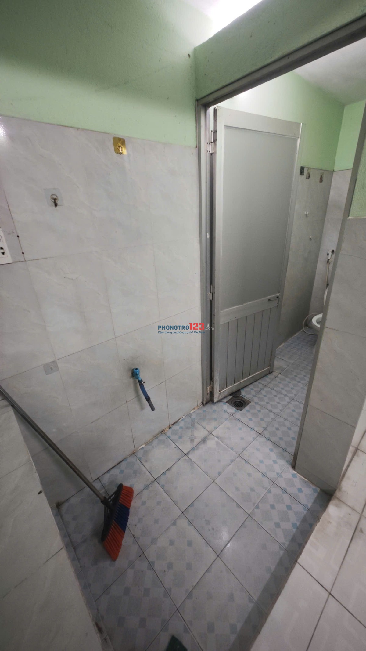 Cho thuê phòng trọ khu vực Nguyễn Văn Quá P.Đông Hưng Thuận