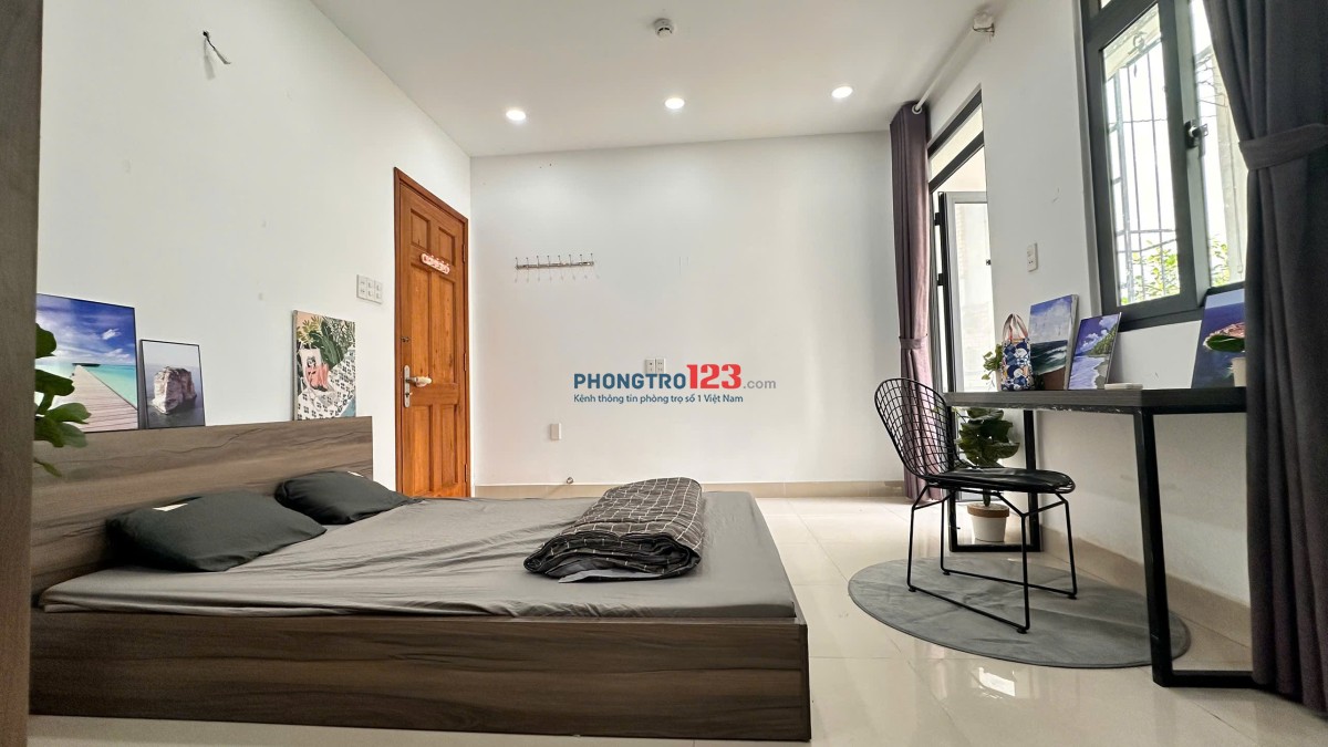 Phòng Trọ Ban Công Full Nội Thất Gần Học Viện Hàng Không, ĐH Mở, UFM – Nguyễn Trọng Tuyển, Phú Nhuận