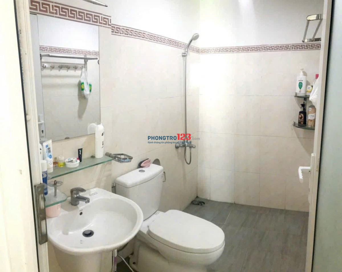 Chung cư Tô Ký, Q12: 2p ngủ, 2wc, có nội thất, 6,5triệu