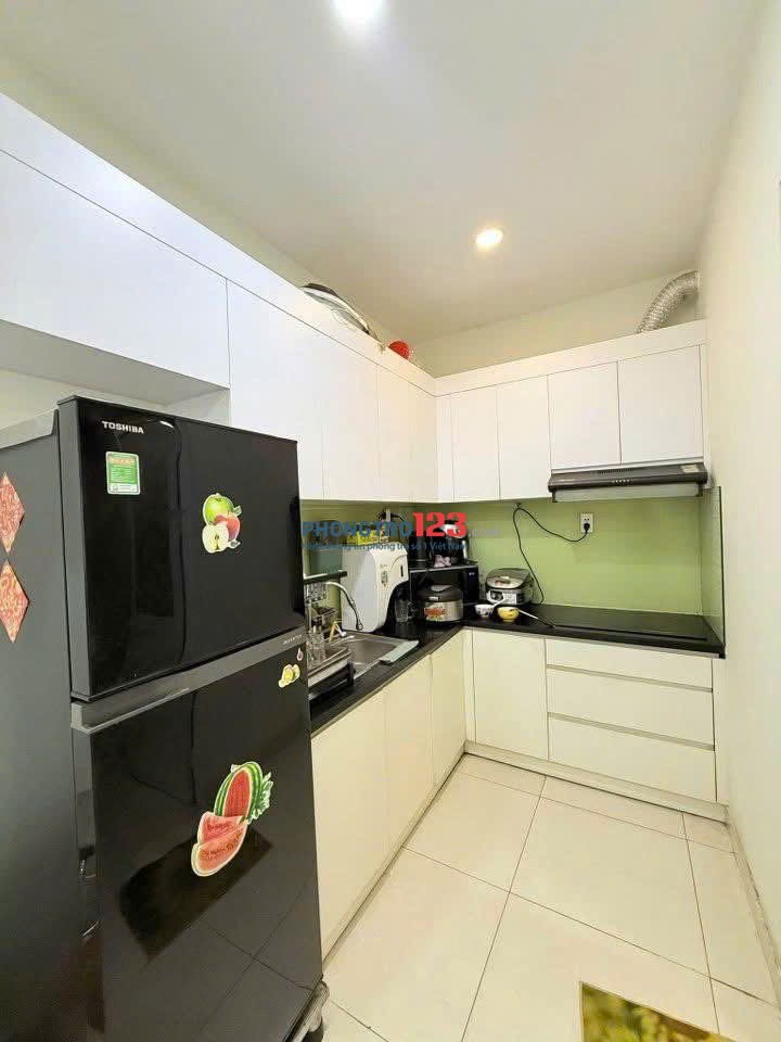 Chung cư Hoa Sứ, P7, PN: 75m2, đầy đủ NT, 2PN, 12triệu