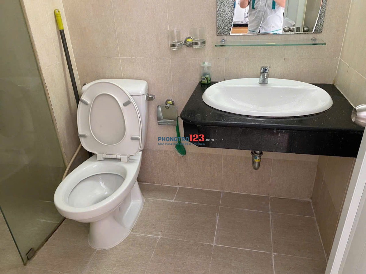 Chung cư Hoa Sứ, P7, PN: 75m2, đầy đủ NT, 2PN, 12triệu