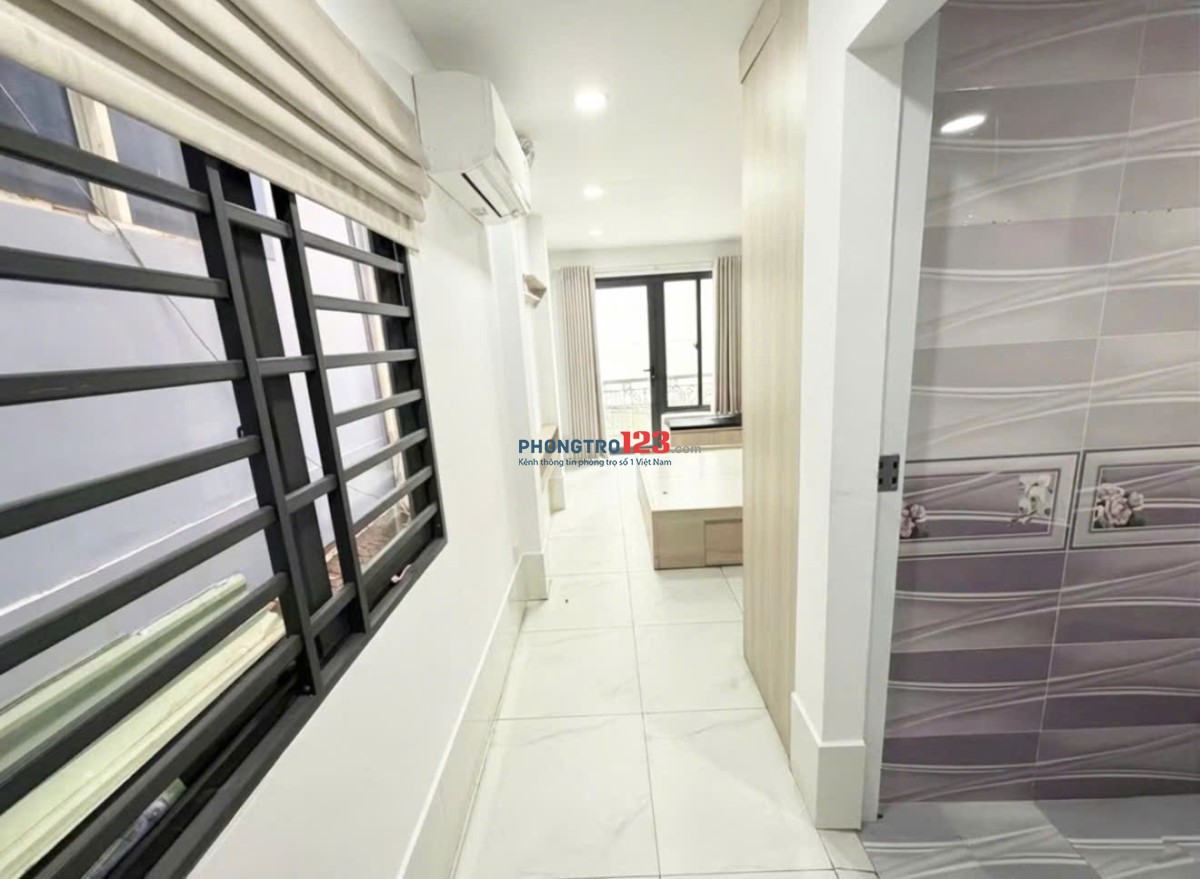 Cho thuê căn có ban công, Full nội thất, Bình Thạnh gần FTU, UTH, HUTECH