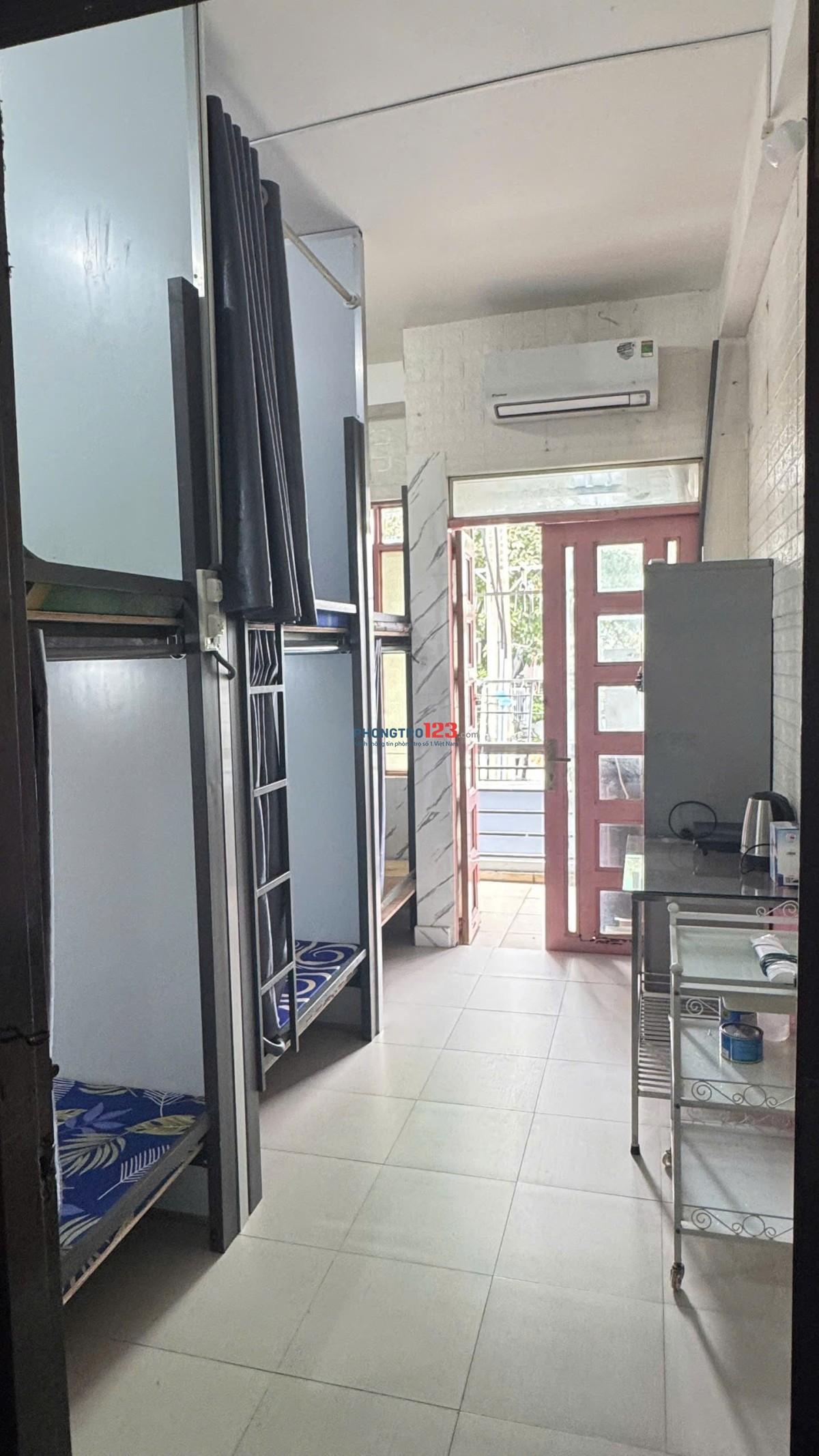 Phòng Ký Túc Xá Cao cấp, Full nội thất, Cạnh ĐH Văn Hiến, Gần Cv Gia định, ĐH Tài Chính Marketing️