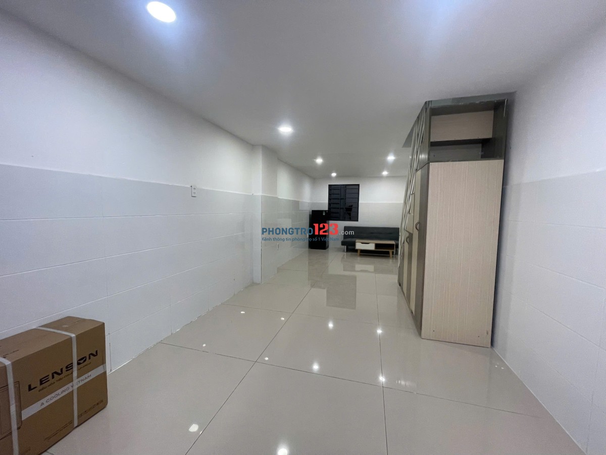 CHO THUÊ CĂN 2PN-2PK SIUU RỘNG NGAY ĐẦM SEN - NGÃ 4 BỐN XÃ- KHÔNG GHAN NGƯỜI XE