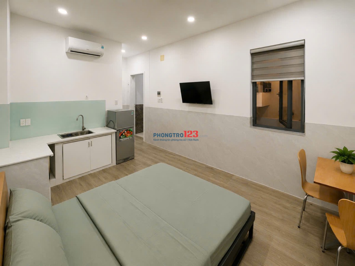 CHÍNH CHỦ CHO THUÊ PHÒNG CỬA SỔ BAN CÔNG THANG MÁY KẾ BÊN CHỢ BÌNH ĐIỀN, ĐH KINH TẾ, ĐH VĂN HIẾN