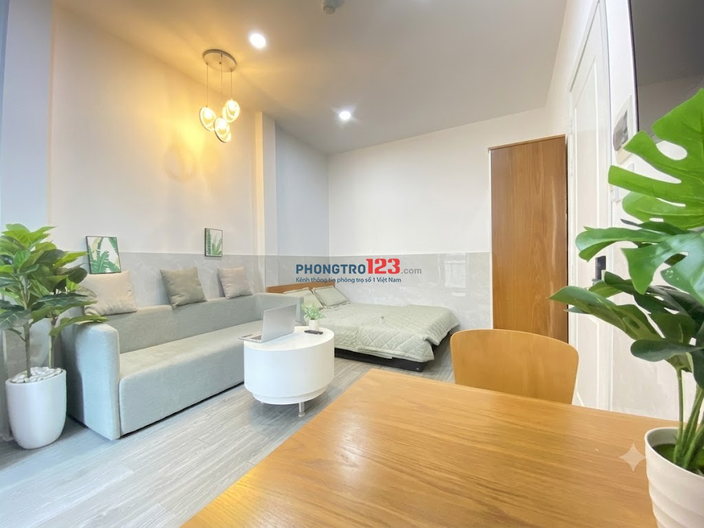 CHÍNH CHỦ CHO THUÊ PHÒNG CỬA SỔ BAN CÔNG THANG MÁY KẾ BÊN CHỢ BÌNH ĐIỀN, ĐH KINH TẾ, ĐH VĂN HIẾN