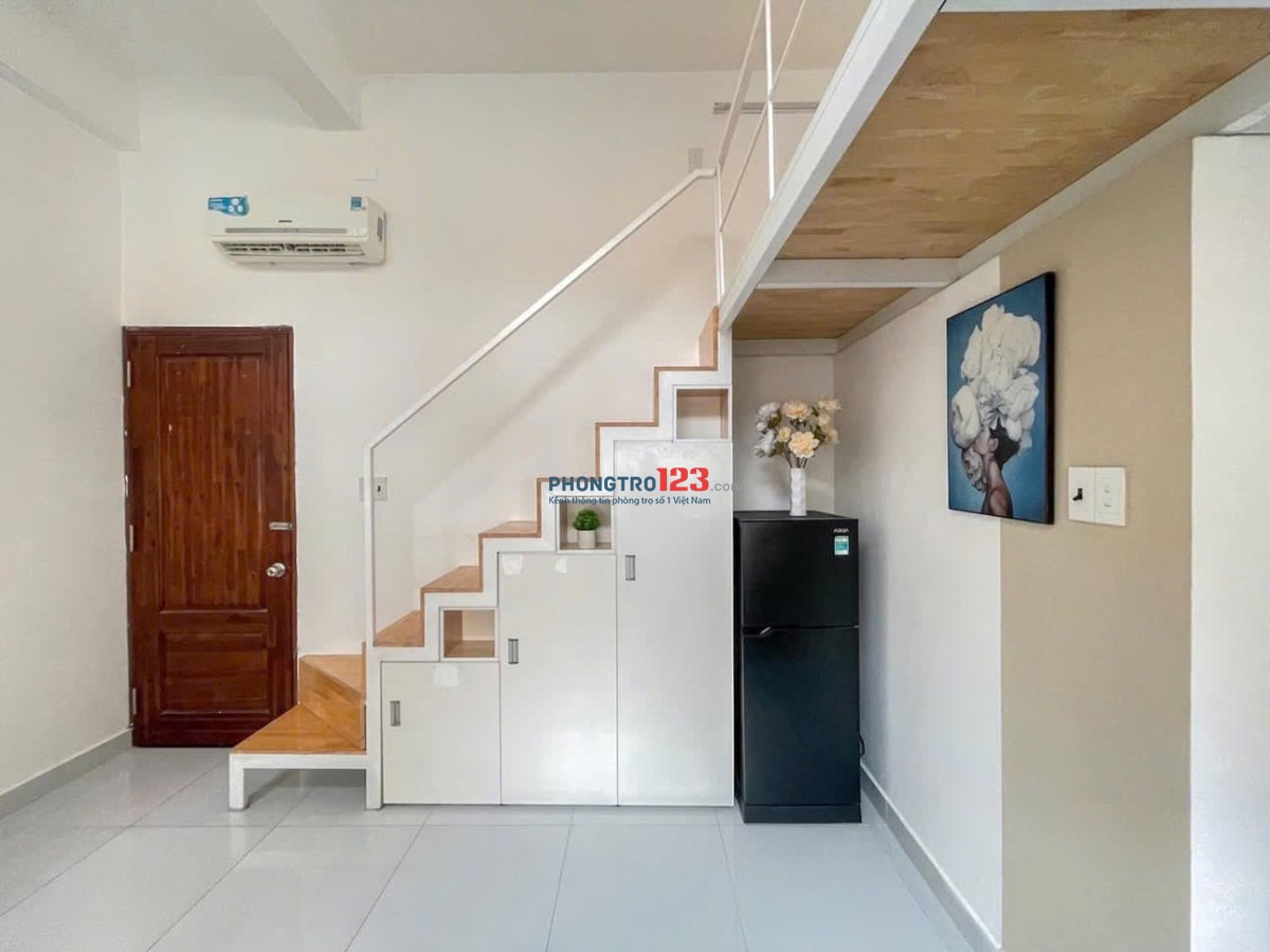 Cho Thuê DUPLEX FULL NỘI THẤT CÓ BẢO VỆ 24/24 ngay VÒNG XOAY DÂN CHỦ