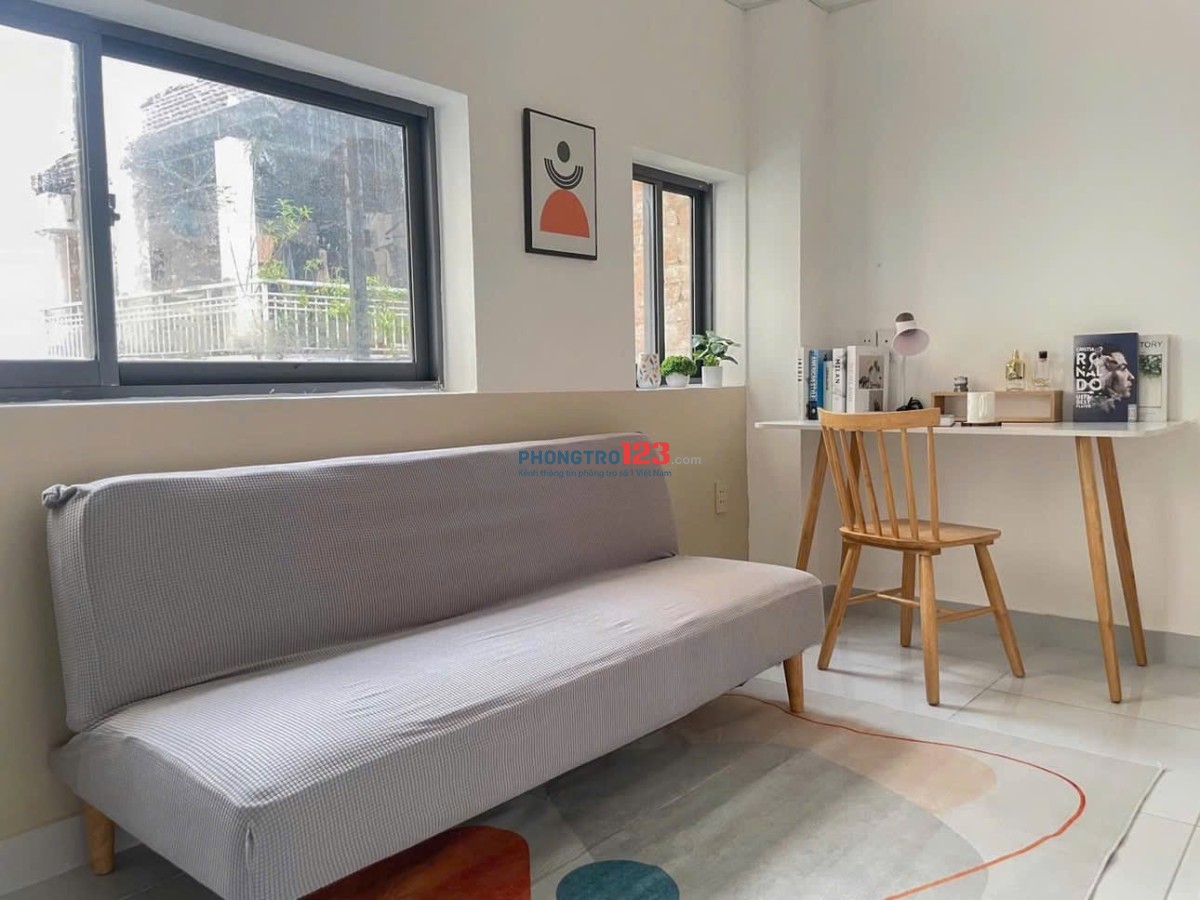 Cho Thuê DUPLEX FULL NỘI THẤT CÓ BẢO VỆ 24/24 ngay VÒNG XOAY DÂN CHỦ