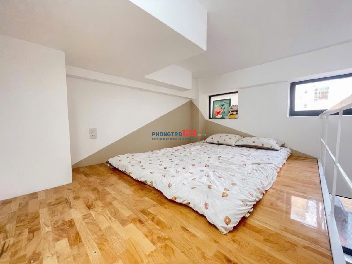 Cho Thuê DUPLEX FULL NỘI THẤT CÓ BẢO VỆ 24/24 ngay VÒNG XOAY DÂN CHỦ