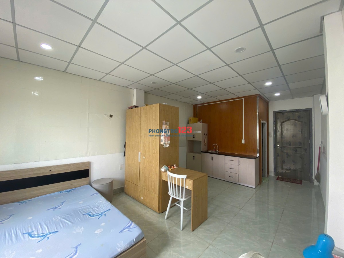 Cho thuê phòng 45m², tách bếp, cửa sổ thoáng – Xô Viết Nghệ Tĩnh, Bình Thạnh gần UTH, FTU2, UEF