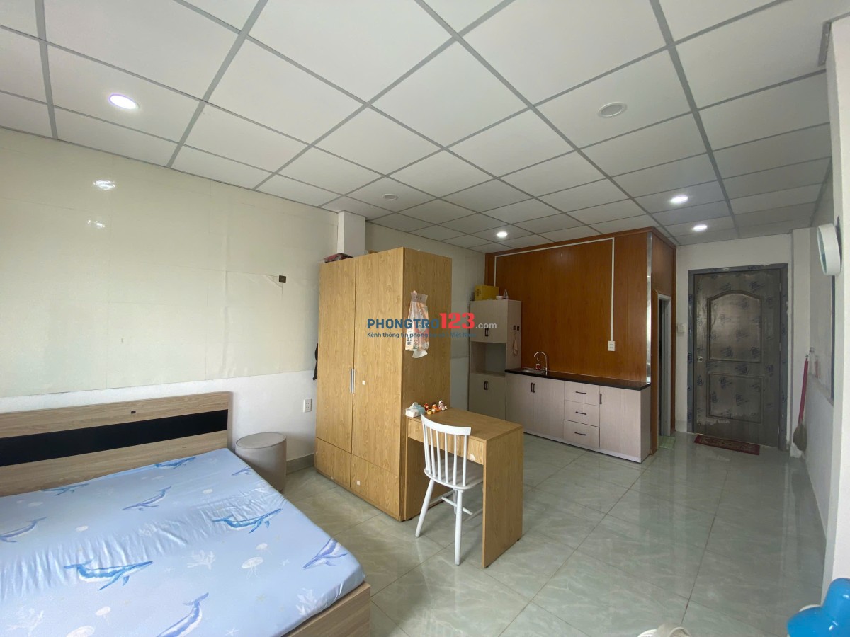Cho thuê phòng 45m², tách bếp, cửa sổ thoáng – Xô Viết Nghệ Tĩnh, Bình Thạnh gần UTH, FTU2, UEF