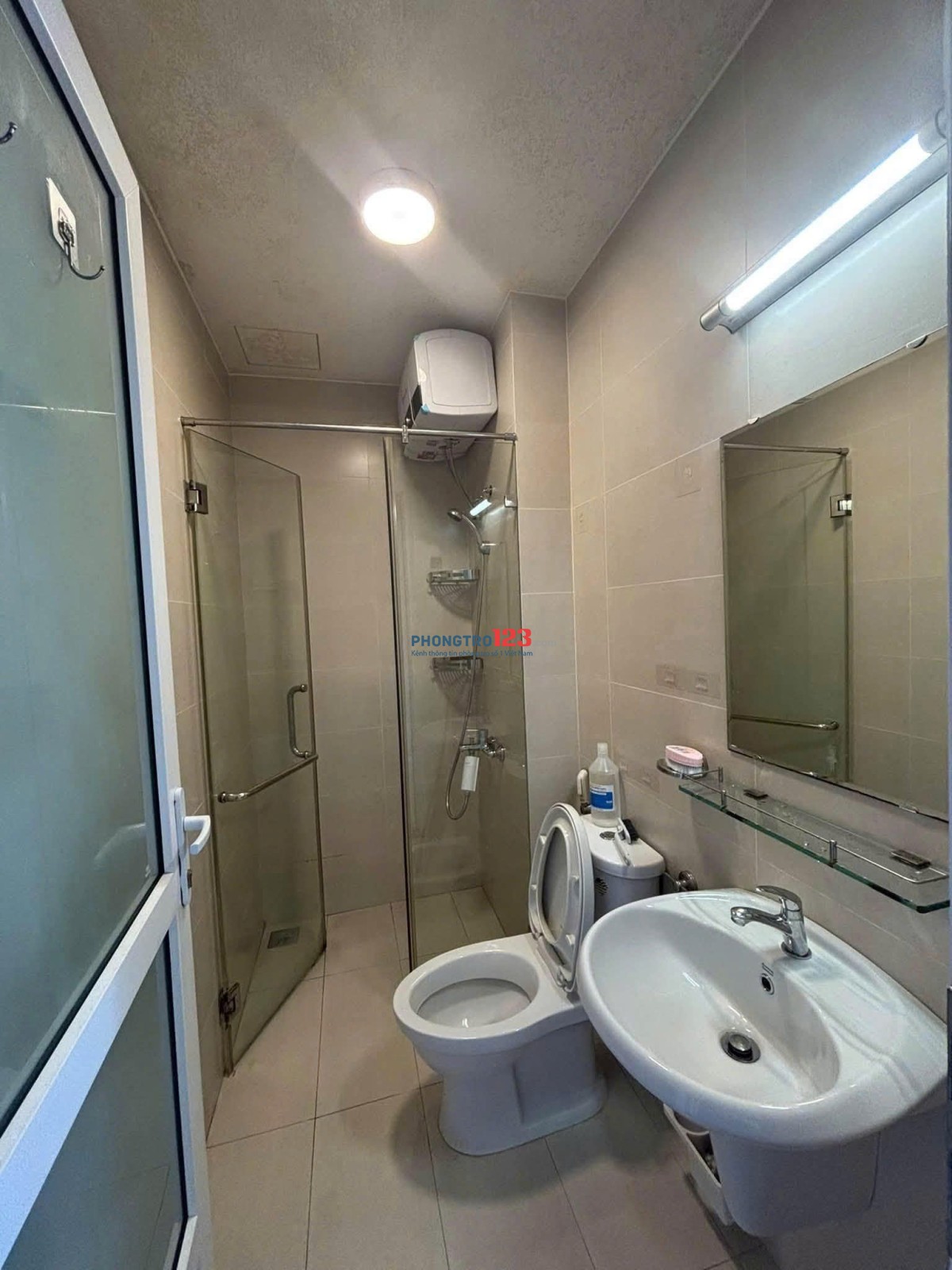 c/C Phúc Yên-Phan Huy Ích 2 PN, Full nội thất, 9 tr/th có ban công.