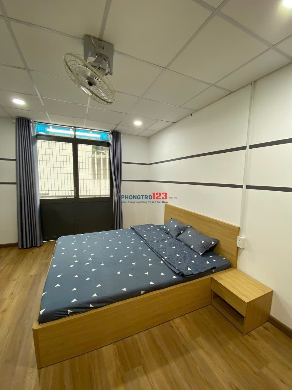 CHO THUÊ PHÒNG CÓ BAN CÔNG FULL NỘI THẤT, MÁY GIẶT RIÊNG – D5, BÌNH THẠNH GẦN UTH, FTU