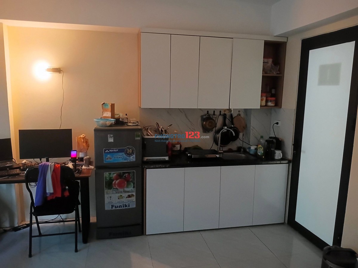Nhượng gấp phòng trọ full nội thất khu vực Hà Đông, ở ngay, không chung chủ
