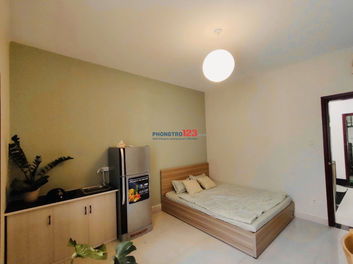 Studio Full Nội Thất(mới) Cửa Sổ Trời Lớn Tại Đinh Bộ Lĩnh chỉ 6.X