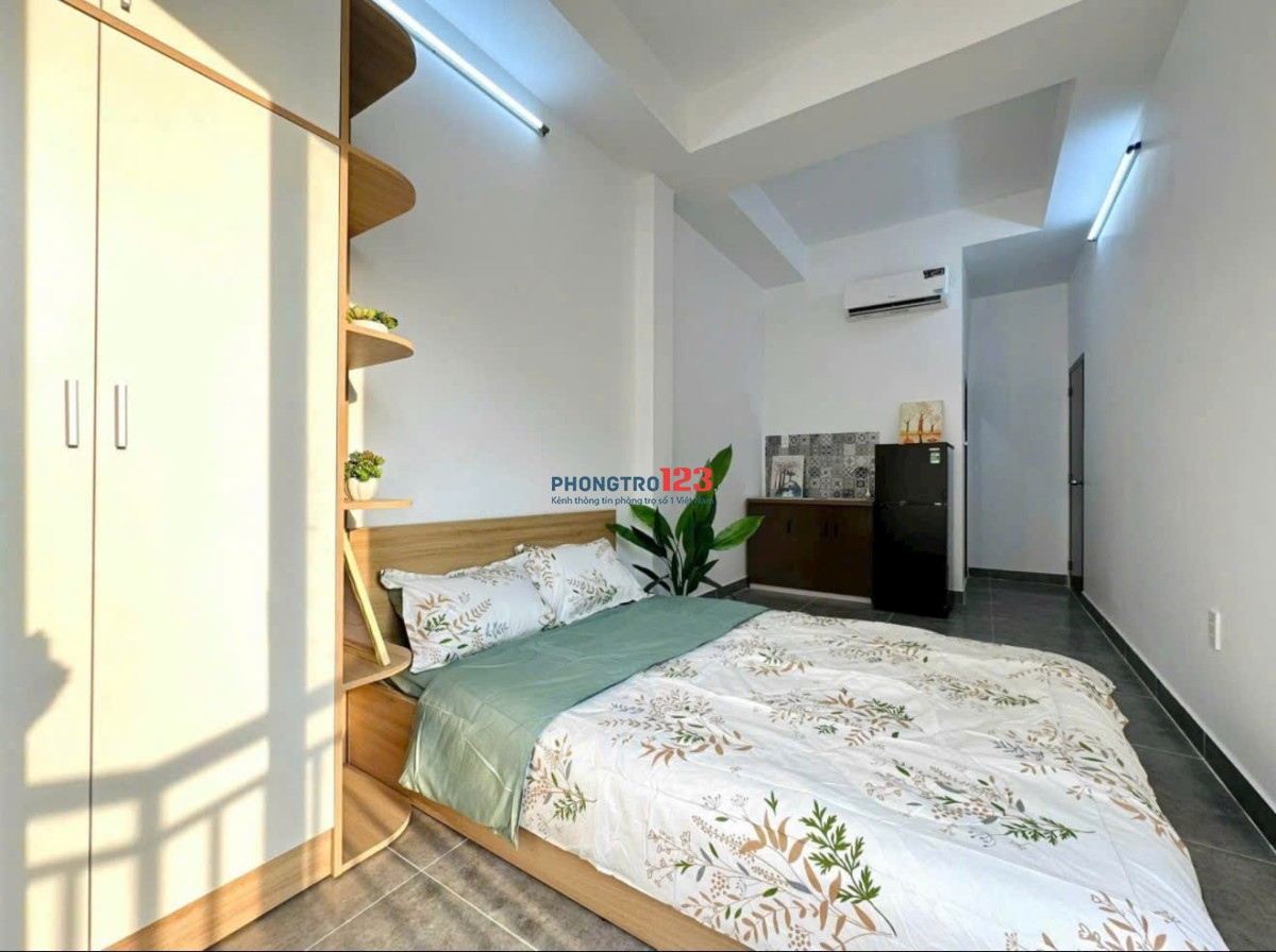 Cho thuê phòng ban công lớn, cực thoáng, Full NT – Nguyễn Xí, Bình Thạnh gần ĐH VLU, UTH, FTU2, IUH