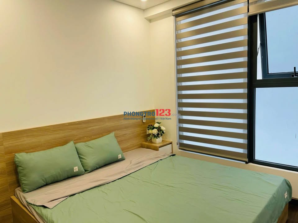 Cho thuê C/c Oriental Plaza, 685 Âu Cơ - 2PN, Full NT giá thuê 14tr/tháng