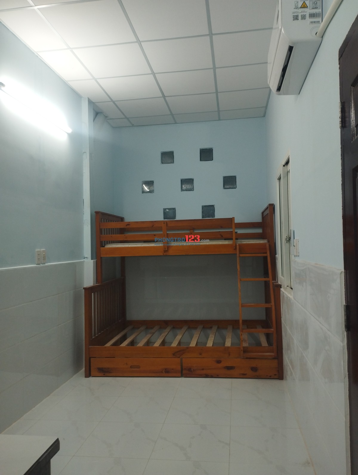 Cho thuê phòng trọ mới xây nhà mặt tiền đường 33 P. Tân Kiểng