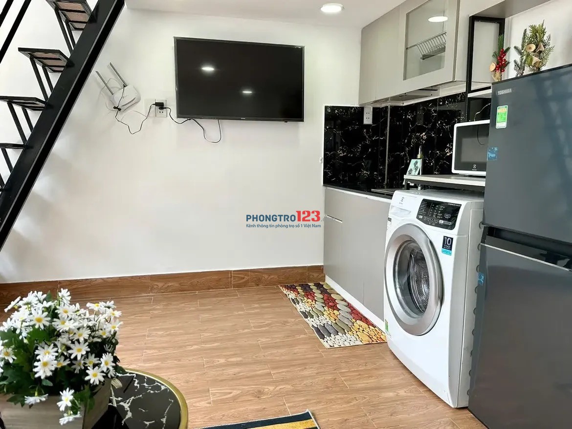 DUPLEX BAN CÔNG NGAY GẦN AEON MALL TÂN PHÚ