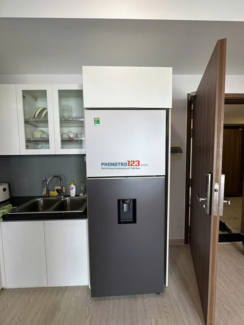 CC Sunny, Phạm Văn Đồng, GV. 70m2 2PN. Full NT. 14TR