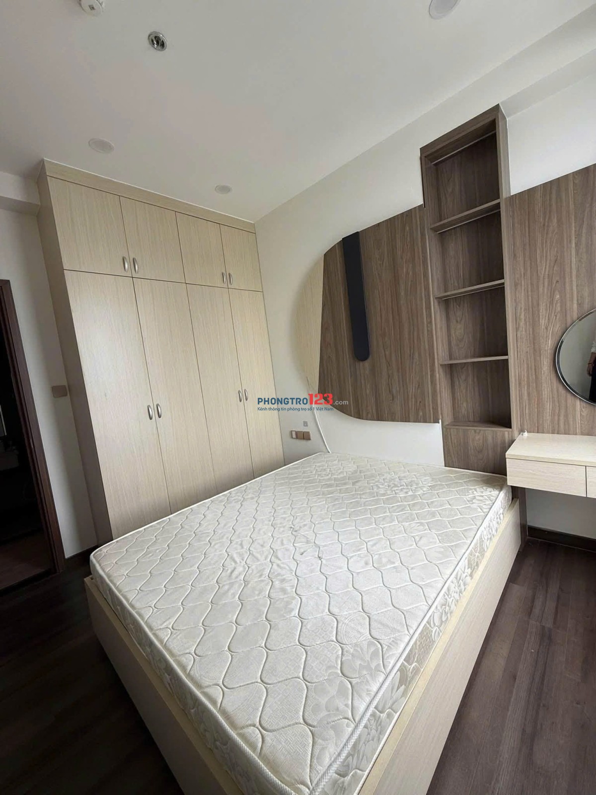 Căn hộ Lữ Gia Plaza Quận 11, 3PN Full nội thất giá 14,5 tr/th, nhận nhà liền.