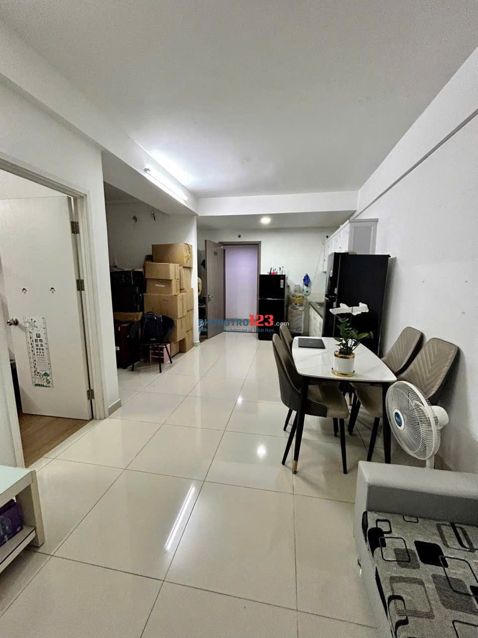 Chung cư Tô Ký Tower, Q12: 2p ngủ, 2wc, đầy đủ nội thất, 6,7triệu