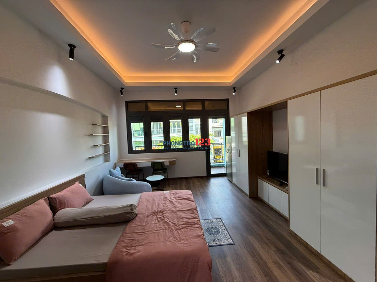  1PN LỚN SIÊU ĐẸP - BANCOL THOÁNG MÁT - FULL NỘI THẤT - GIÁP Q1,Q2 - VÕ OANH, BÌNH THẠNH
