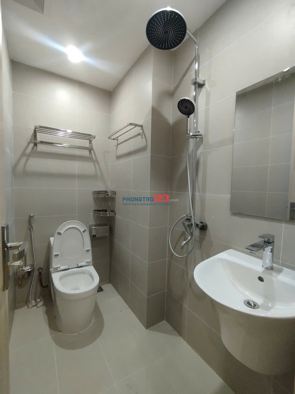 CHO THUÊ STUDIO FULL ĐỒ – NHÀ MỚI XÂY – NGÕ 41 ĐÔNG TÁC⭐ Duy nhất 4 phòng – Yên tĩnh, riêng tư