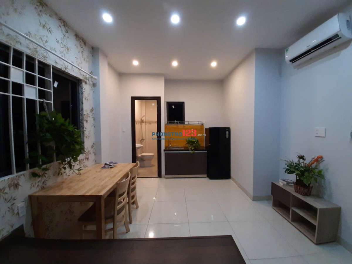 Căn hộ full nội thất, thoáng mát, an ninh, sạch sẽ, mới XD, cách cầu vượt Cây Gõ 200m. Tặng 2 triệu