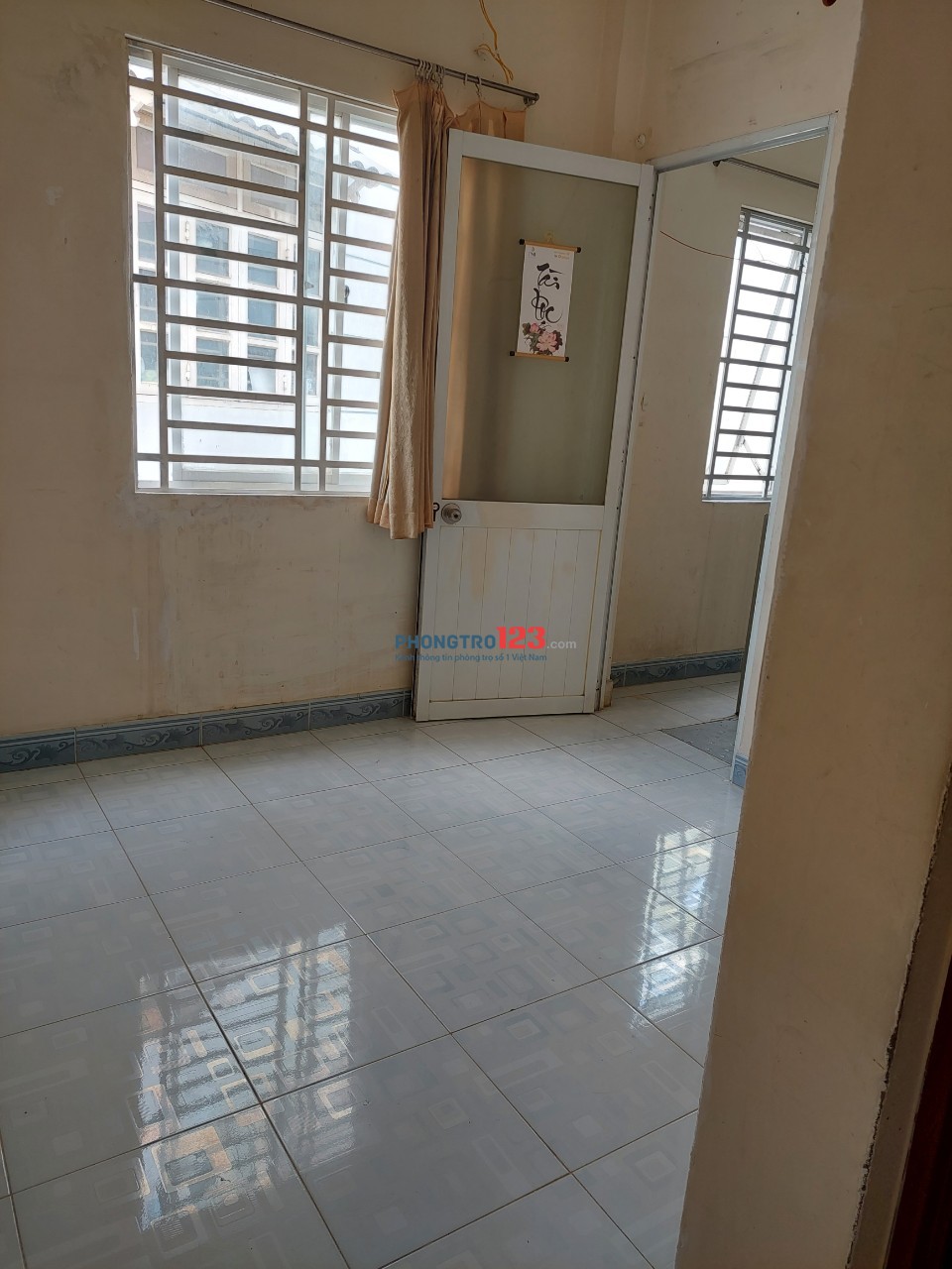 Phòng cho thuê dành riêng cho 1 Nữ SV/NVVP - Gần Vòng Xoay Ngã 7 Lý Thái Tổ