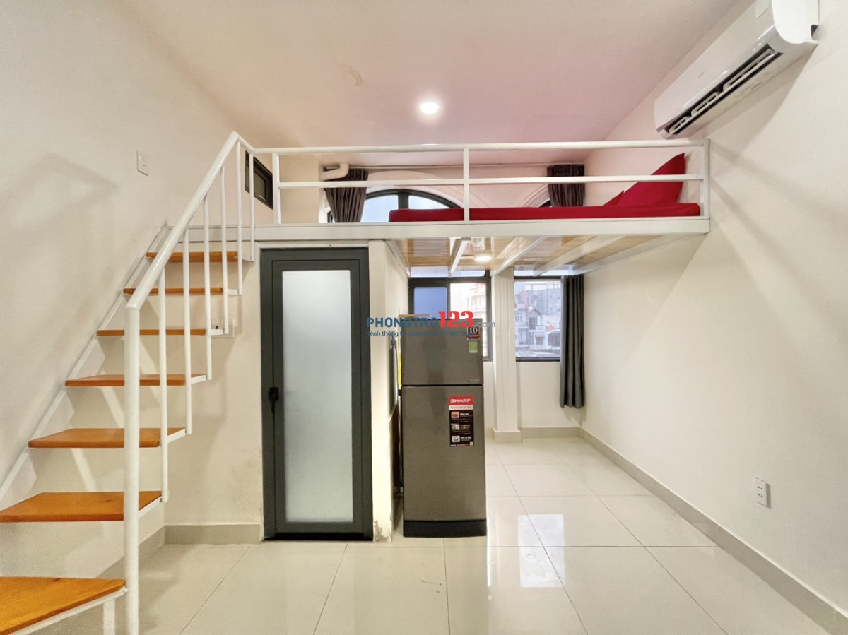 GÁC LỬNG CỬA SỔ FULL NỘI THẤT, AN NINH GẦN NGAY CHỢ BÀ CHIỂU, HÀNG XANH BÌNH THẠNH