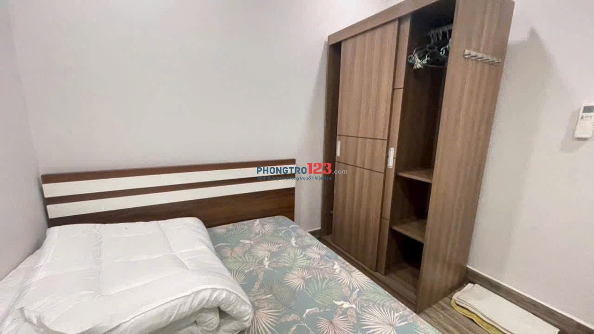 CC Central Plaza . Phạm Văn Hai . TB. DT 60m2-2PN. Full NT. 14TR