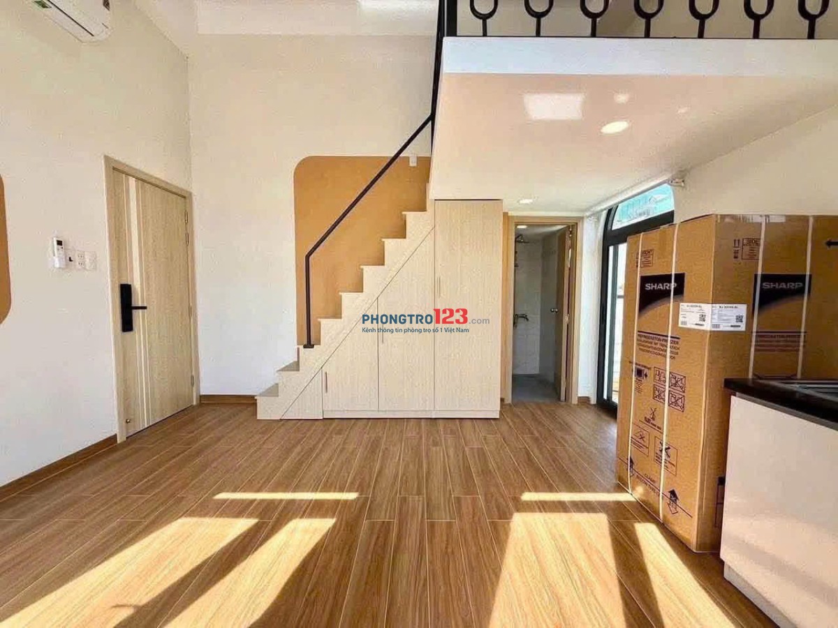 CHO THUÊ NHANH PHÒNG CÓ GÁC RỘNG RÃI THOÁNG MÁT NGAY NGÃ TƯ PHÚ NHUẬN
