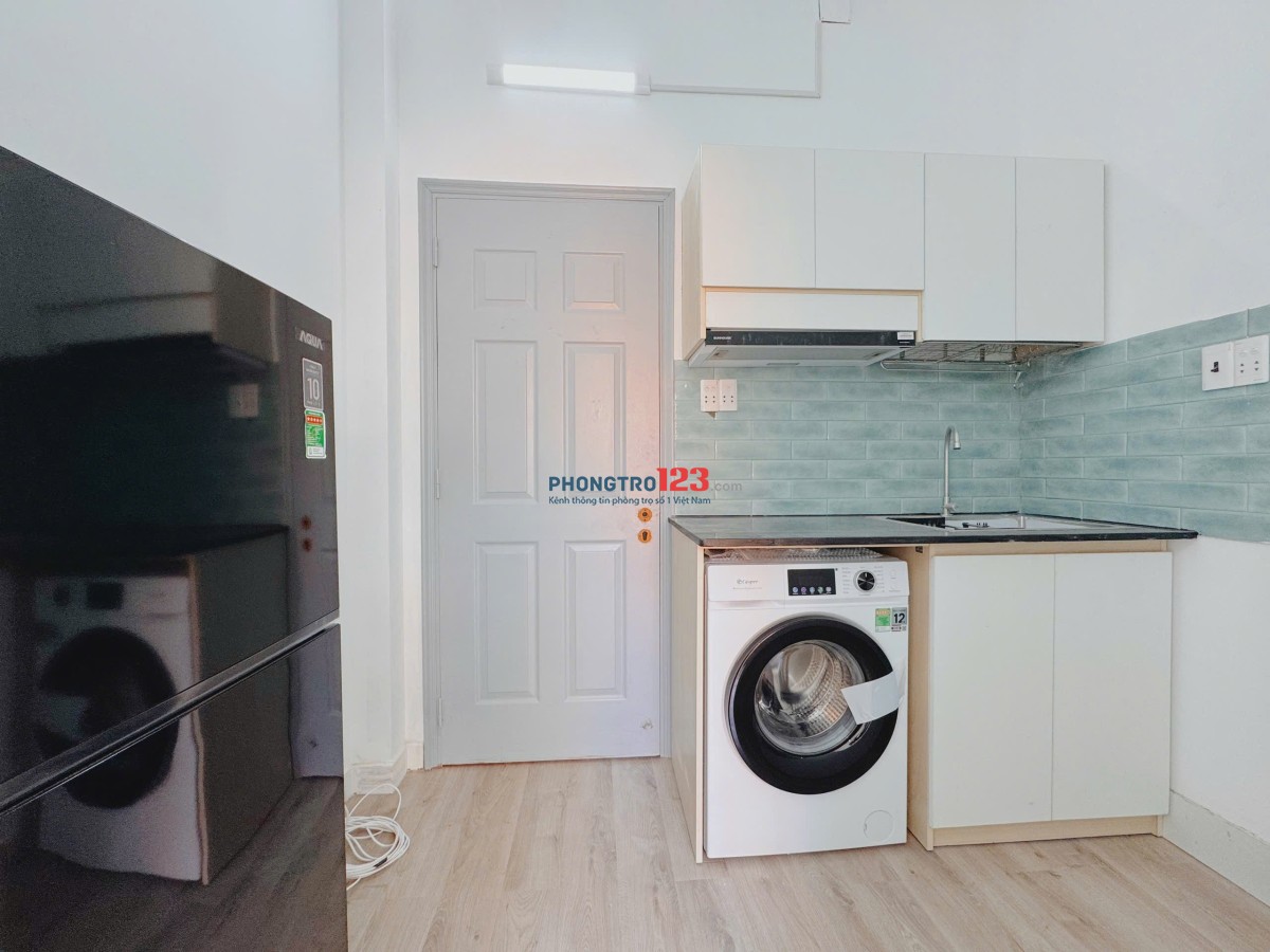 Cho thuê căn hộ gần ngã tư Phú Nhuận, khu Phan Xích Long