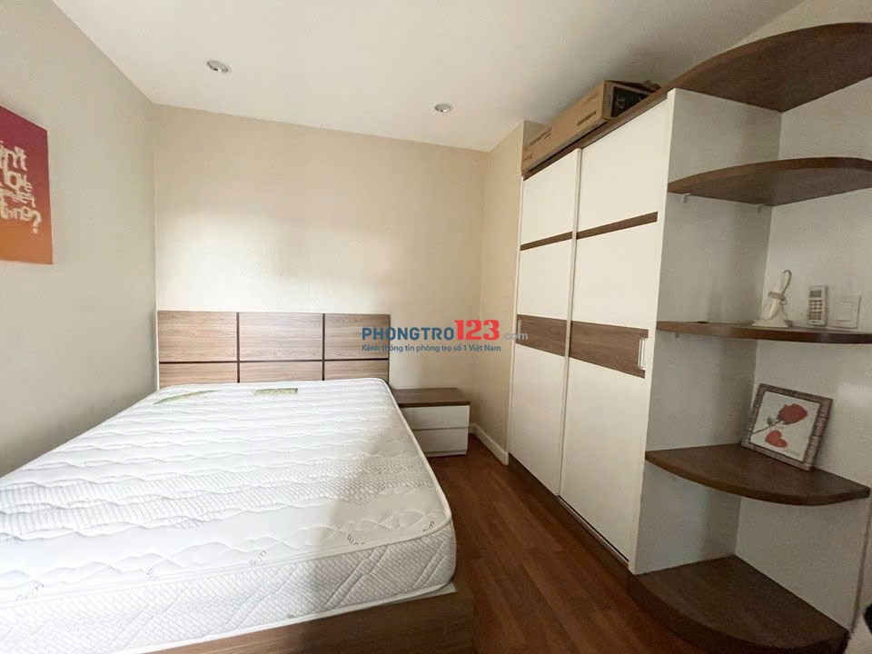 Cao ốc Phú NHuận-Hoàng Minh Giám cho thuê căn hộ 2p ngủ giá 14tr/tháng