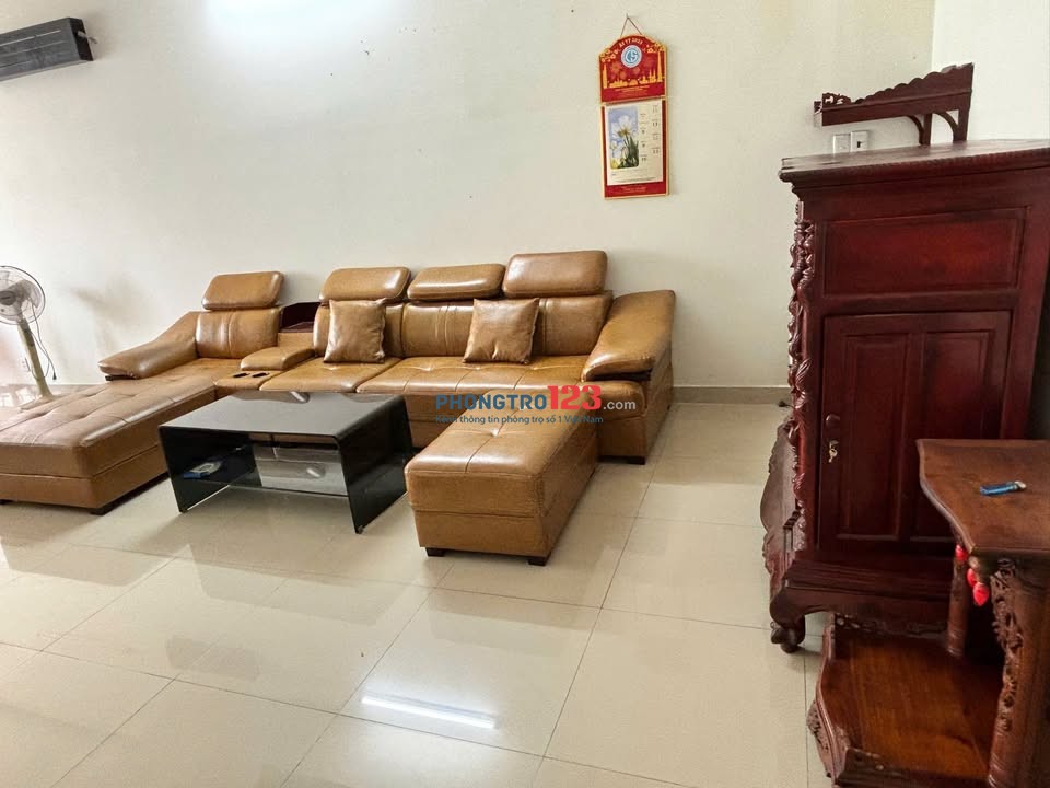 Cho thuê C/c Ruby Garden, 02 Nguyễn Sỹ Sách- Căn 3PN, đầy đủ nội thất giá 11tr/tháng