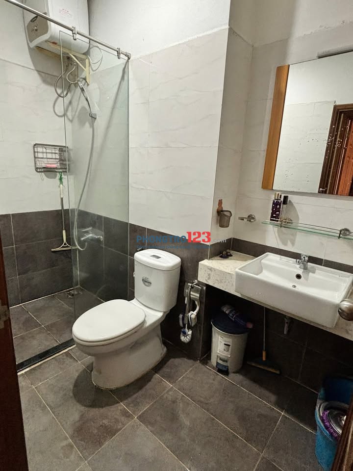 Cho thuê C/c Ruby Garden, 02 Nguyễn Sỹ Sách- Căn 3PN, đầy đủ nội thất giá 11tr/tháng