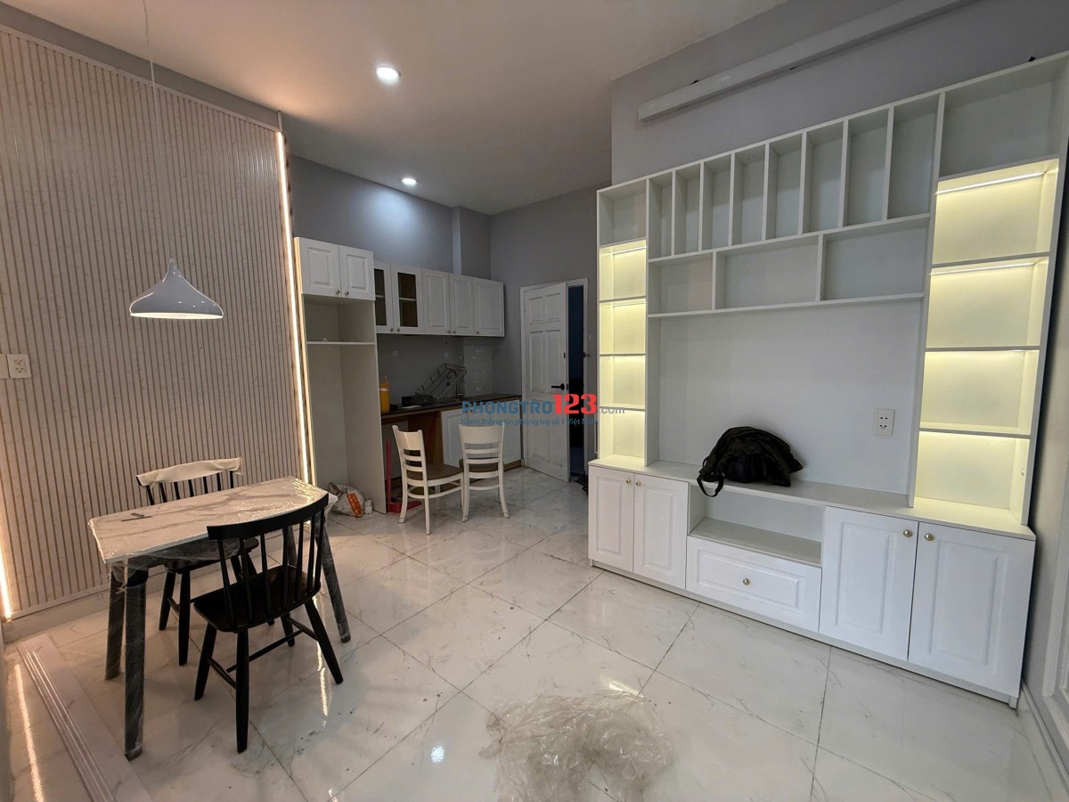 TUYỆT PHẨM NGHỈ DƯỠNG THƯỢNG LƯU GIỮA LÒNG TRUNG TÂM – 1 PHÒNG NGỦ RIÊNG TƯ, BẾP KÍN