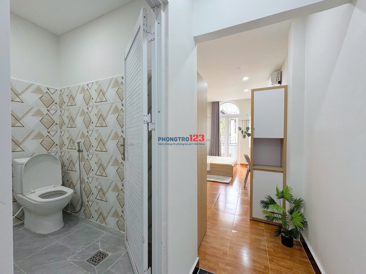 PHÒNG 45m2 MỚI SIÊU ĐẸP – BAN CÔNG LỚN GIÁP QUẬN 1 | FULL NỘI THẤT MỚI | ĐIỆN BIÊN PHỦ, BÌNH THẠNH
