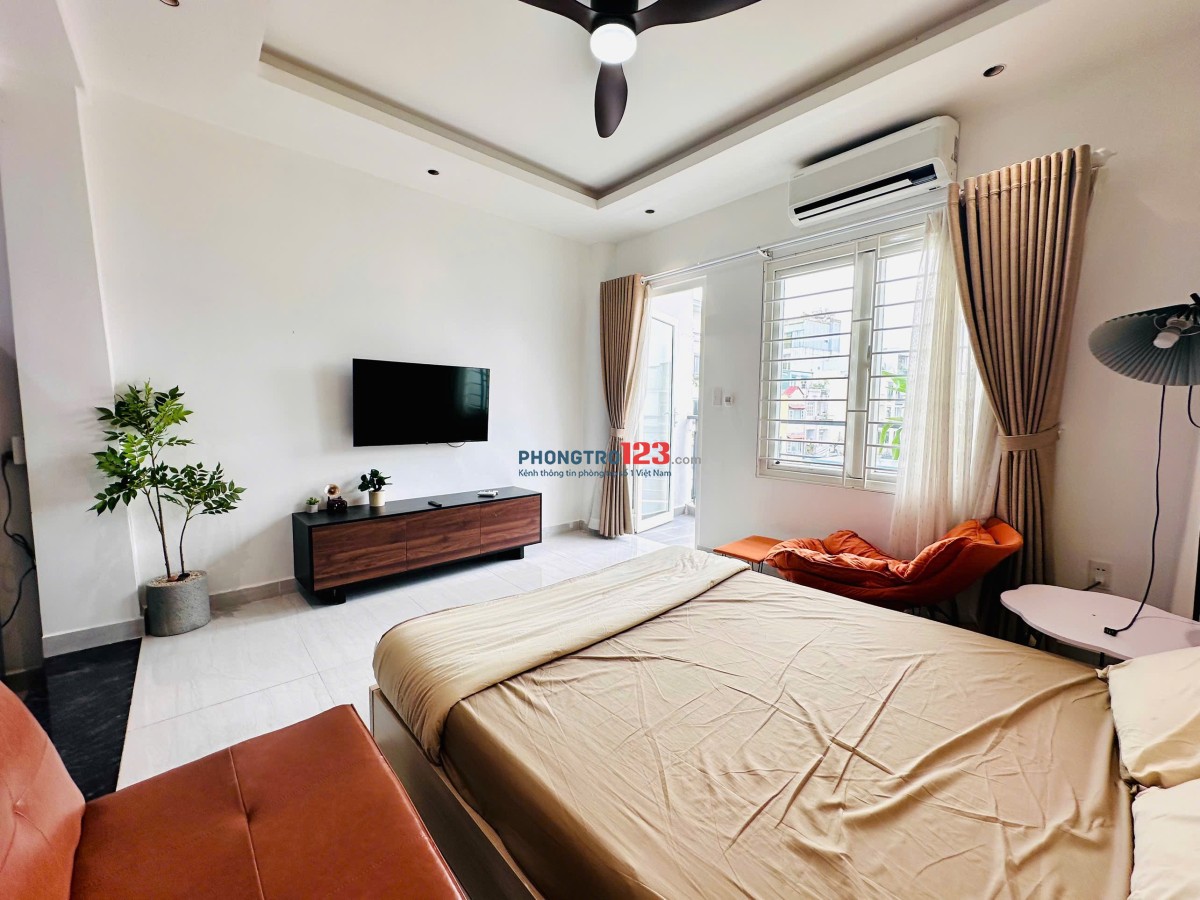 CĂN HỘ BAN CÔNG THOÁNG, MÁY GIẶT RIÊNG BẾP TÁCH XA GIƯỜNG XÔ VIẾT NGHỆ TĨNH BÌNH THẠNH GẦN QUẬN 1, 3