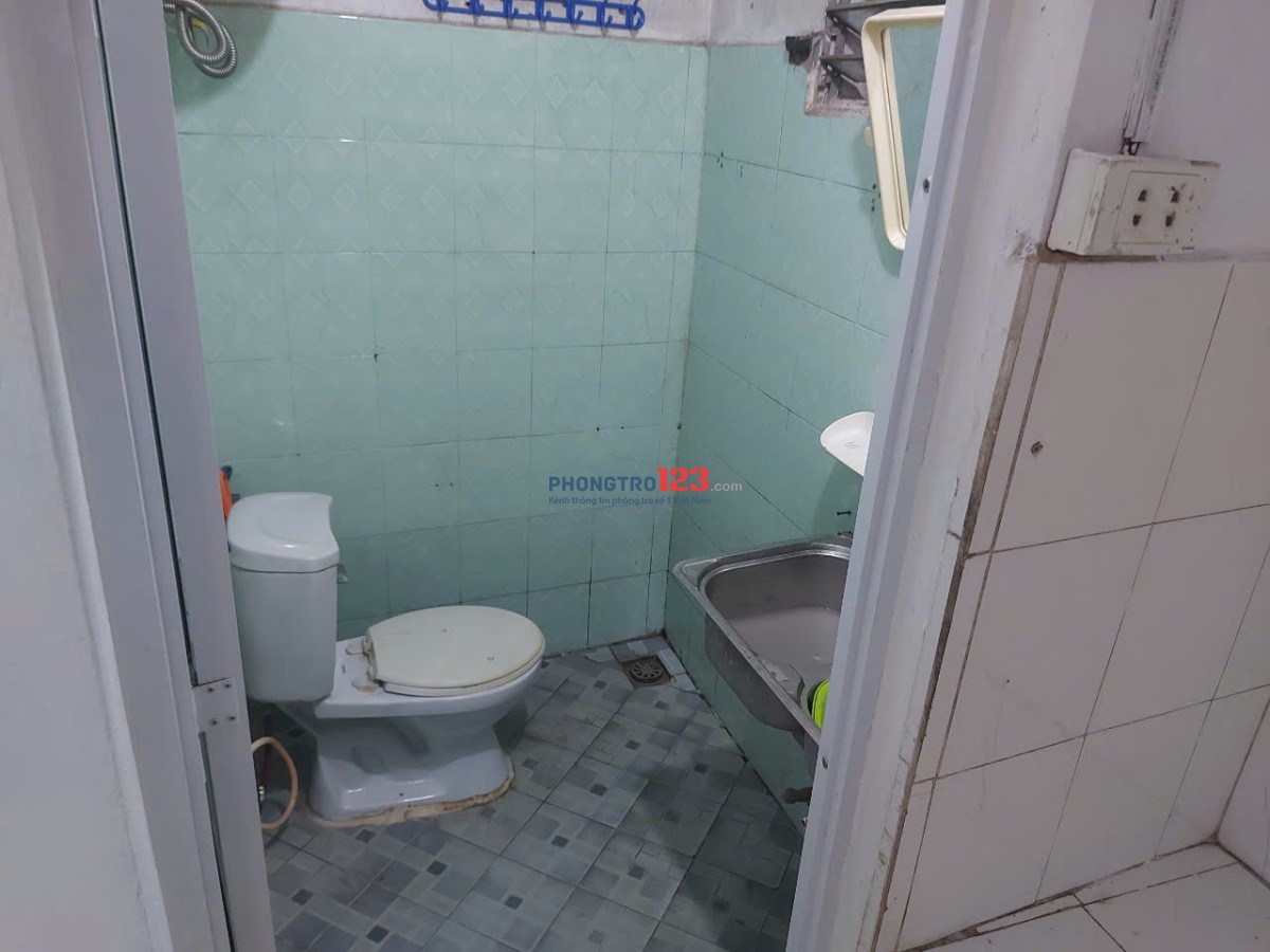 Cho thuê phòng trọ Hà Nội 30m2 (20m2 +10m2 gác xép)