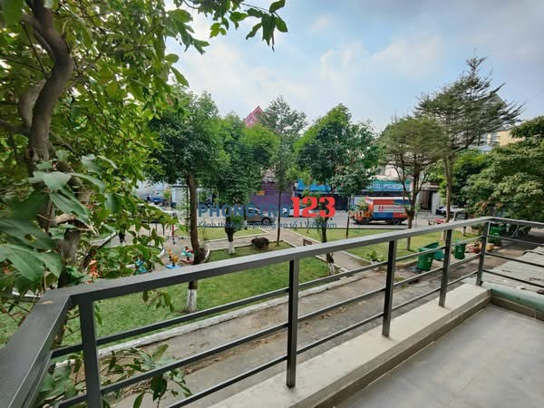 Cho Thuê Căn Hộ Studio Ban Công - Cửa Sổ Trời Ngay Nguyễn Văn Khối