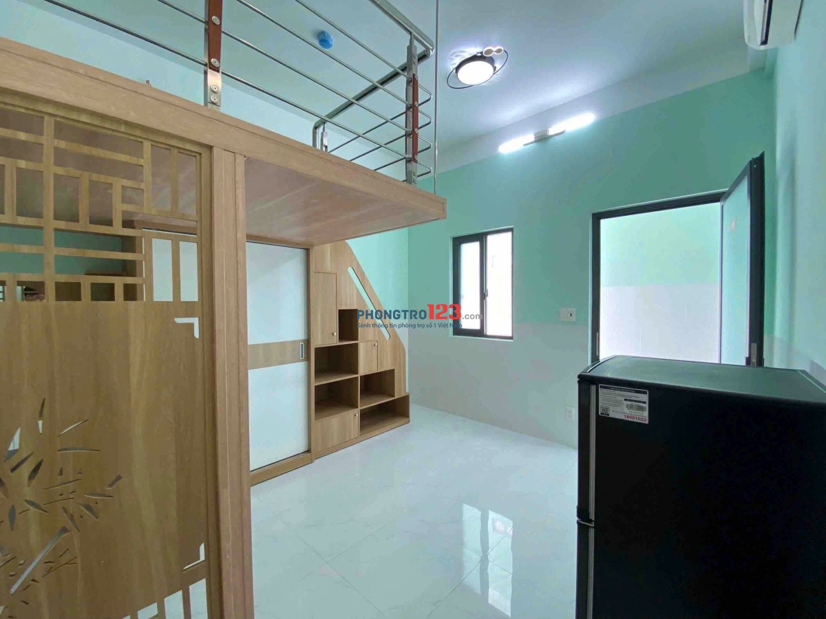 Phòng trọ trệt giá rẻ, gác cao, nuôi Pet, nhận xe điện gần Đầm Sen phù hợp sinh viên full nội thất