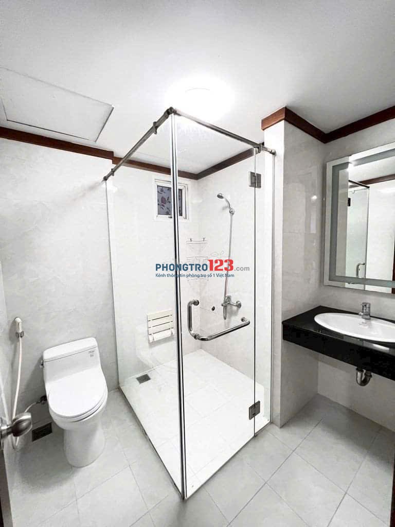 Phòng cho anh trai say hi an ninh 24/24 tại Q7 gần UFM, TĐT, RMIT ️