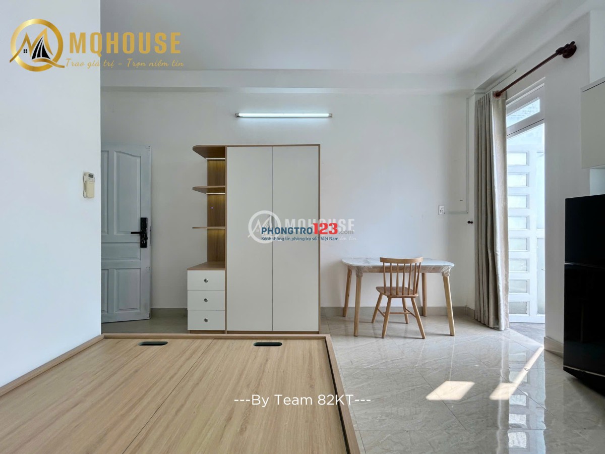 Cho thuê phòng ban công siêu rộng, máy giặt riêng – Cô Bắc, Phú Nhuận sát Phan Xích Long, Q1, Q3
